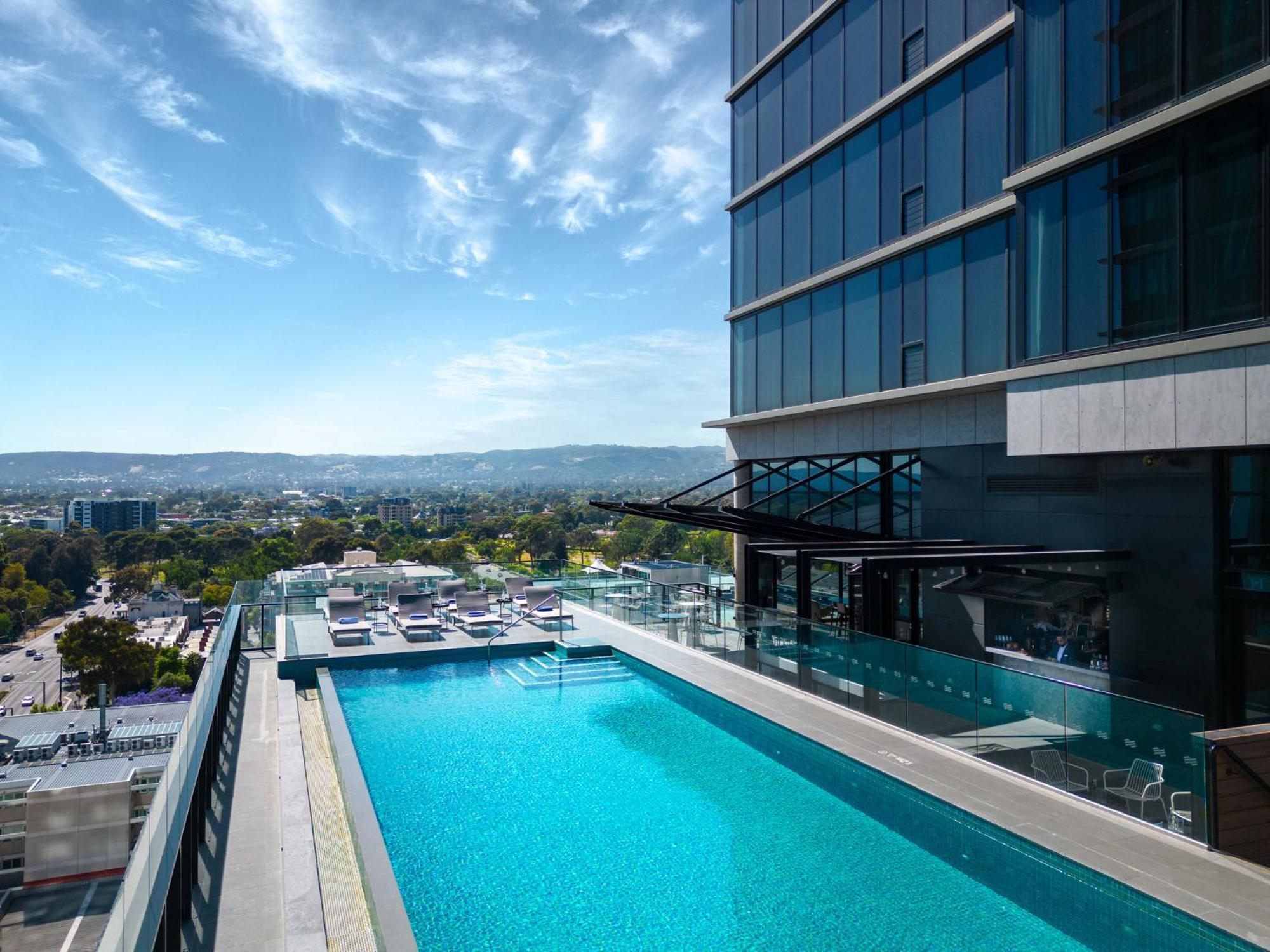 מלון Crowne Plaza Adelaide By Ihg מראה חיצוני תמונה